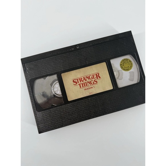 Other - Stranger Things‎ Season 1  DVD Target Exclusive (VHS Case) No Dust Cover